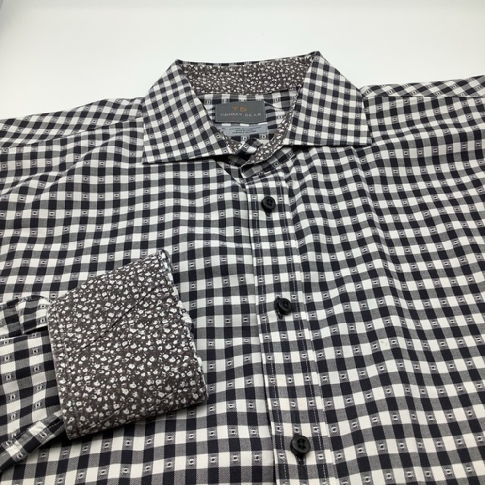Thomas‎ Dean Mens Long Sleeve Button Up Black and White Checkered Shirt Sz XL.